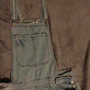 Women’s distressed Tendency overalls